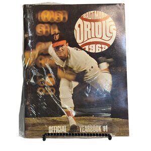 VTG 1969 Baltimore Orioles Yearbook Boog Powell Cover, Memorial Stadium Souvenir
